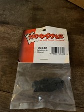 NOS Traxxas 3632 - Caster blocks L R  30-degree 