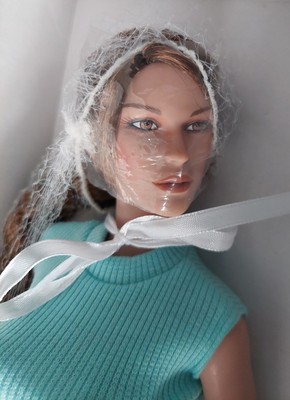 SELTENE Lara Croft Tomb Raider Tonner Puppe 17'' Puppe Classic Beauty LE 300 NRFB