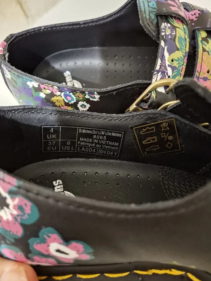 Zapatos Dr. Martens para mujer Mary Jane negros florales con hebilla de cuero talla US 6 NUEVOS SIN CAJA Foto 4 de 4