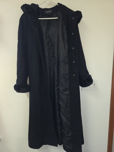 Women's Donnybrook Full Length Hooded Wool/ Faux Fur Accented Coat Blk Size 12