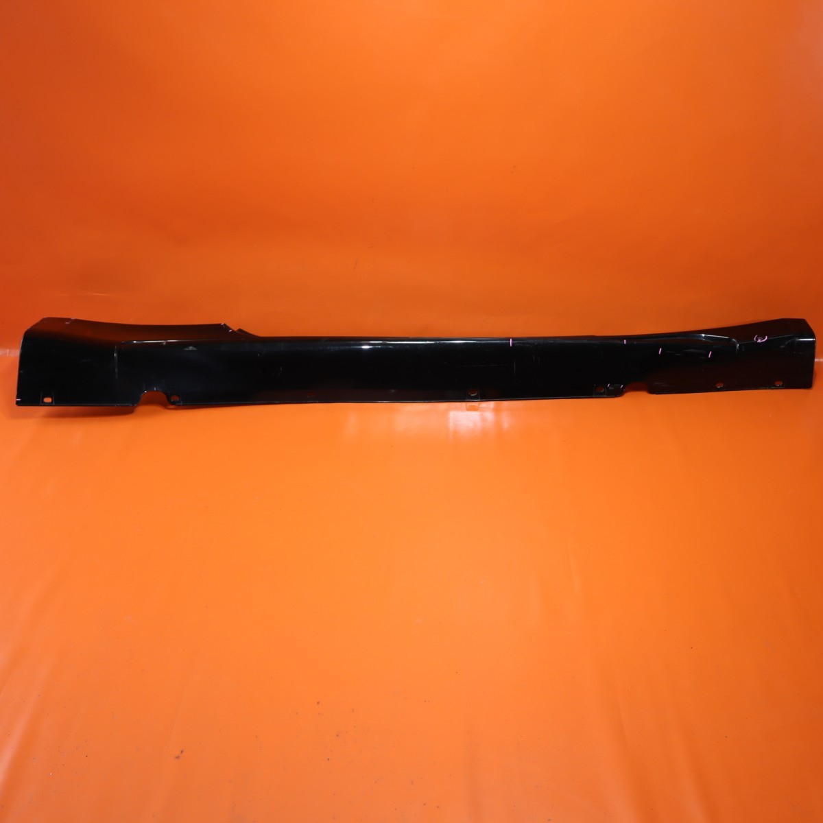 Maserati GranTurismo MC Stradale 2009-2015 Right Rocker molding