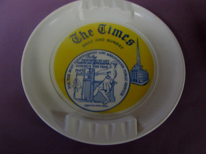 VINTAGE - BAKELITE - THE TIMES - SCRANTON PA - DAILY & SUNDAY - 9 INCHE ASHTRAY