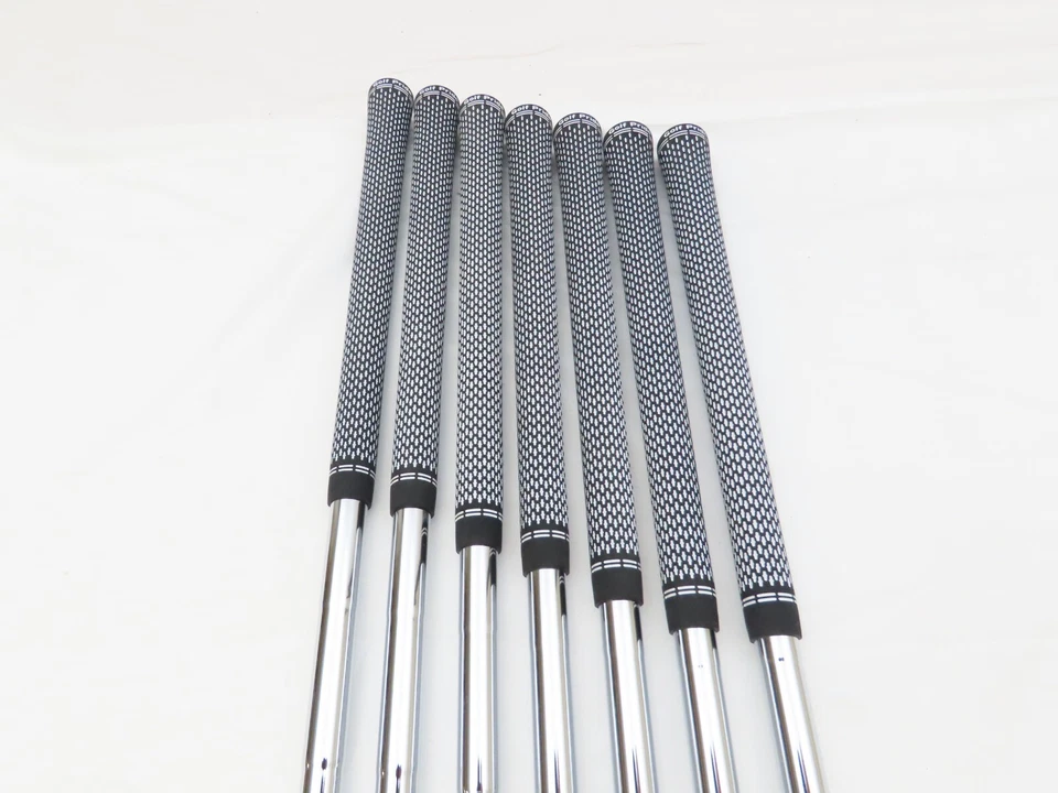 Titleist T200ii Iron Set 4-PW TT AMT Black R300 Regular Flex Steel Shafts T200 - Image 4 of 4