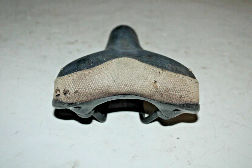 Sillín de bicicleta de carretera Bontrager 255/140 mm negro cómodo híbrido MTB envío rápido a EE. UU. Foto 3 de 4