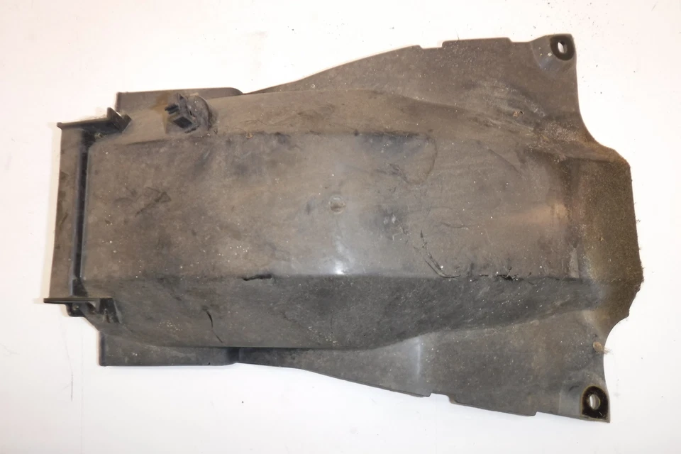 Yamaha XJ700X 1986 trasero bajo protector trasero Foto 2 de 2