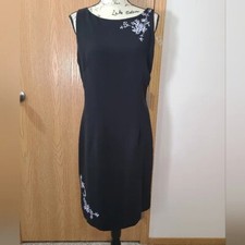 Jessica Howard Y2k Embroidered Floral Fitted Little Black Dress size 14