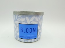 Bath & Body Works White Barn Bloom White Gardenia 3-Wick Candle 14.5 oz New