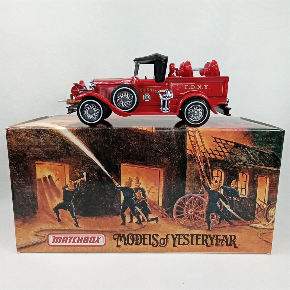 Vintage Fire Vehicle & Box Models Of Yesteryear 1930 Ford Model A Matchbox 1997 - Image 2 of 4