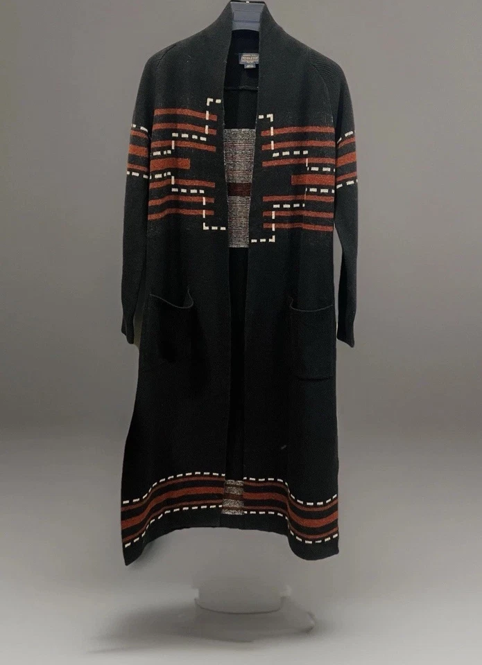 Pendleton Women’s Size Small Long Black Lambs Wool Sweater - Image 2 of 3