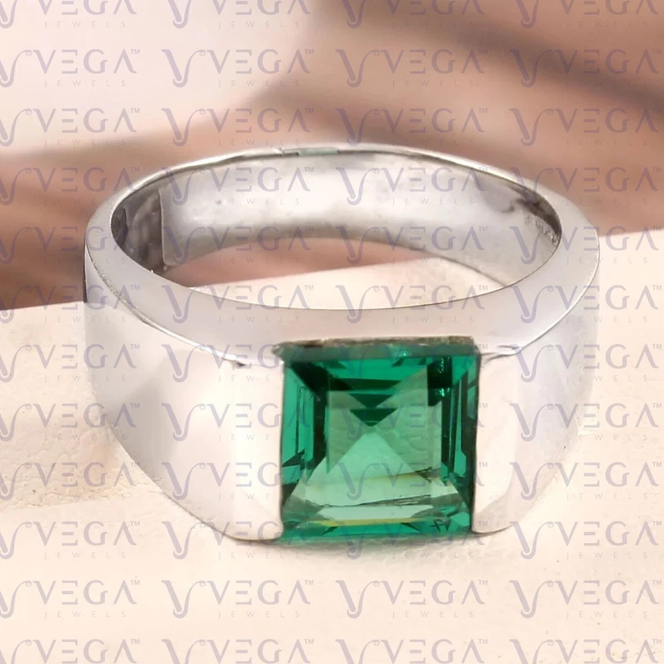 Anillo solitario de esmeralda natural corte Asscher de 4,00 quilates chapado en platino 950PT Foto 2 de 4