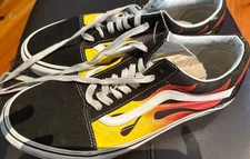 Vans Men’s Flame Skate Shoes Size 9
