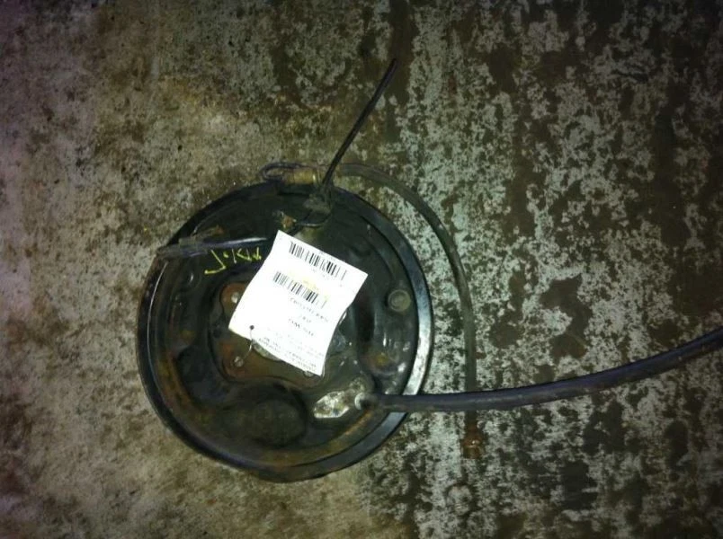 1992 Honda Accord Rear Backing Plate - Image 2 of 4