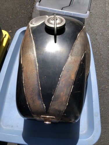 Ducati Single Fuel Gas Tank Mid 60s Monza Sebring 250 350 W/cap & Orlandi Spigot - Picture 3 of 8