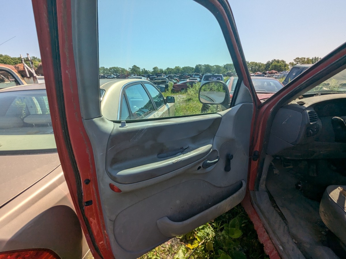 97-00 Ford F-150 FRONT LEFT DOOR Red | eBay