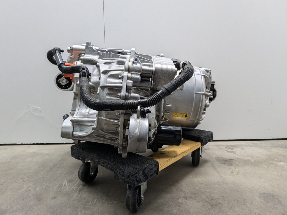 2023 Tesla Model 3-Y Rear Drive Unit Performance OEM 1120980-17-J