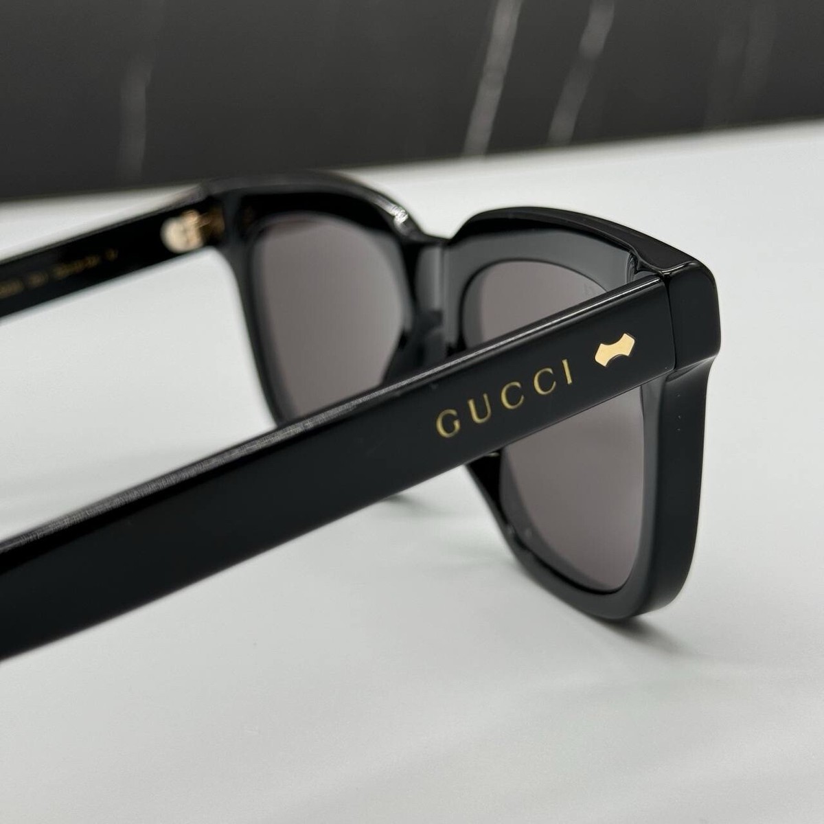 GUCCI(グッチ) GG1523S 001 ロゴ サングラス NEW GG1523S 001 GUCCI BLACK GREY SQUARE UNISEX GUCCI