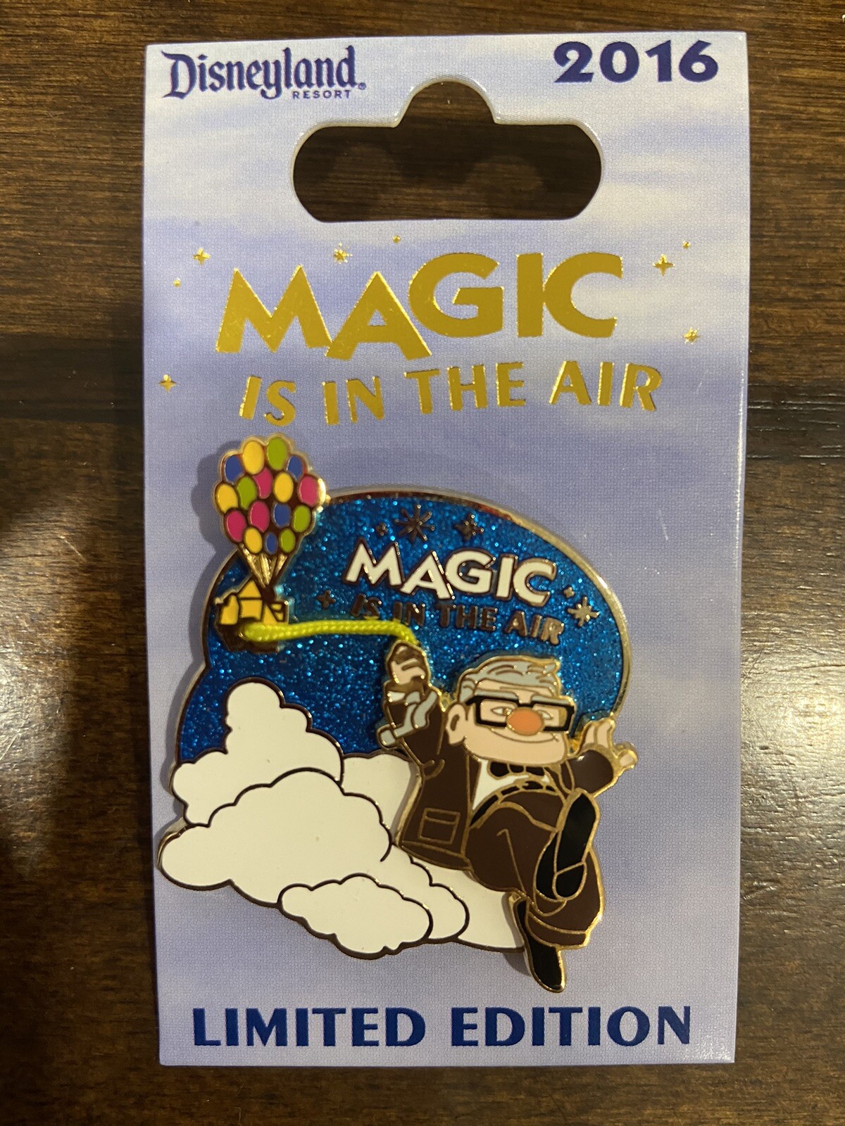 Disneyland Park Pin Magic Is in the Air  Pixar Up Carl Disney LE 2016