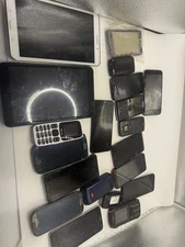 Large lot of 20 smart phones, tablets, and cell phone phones For parts or repair