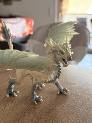 Schleich Eldrador Ice Dragon   Fantasy Toy Figure for Kids