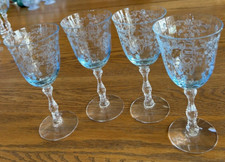 FOSTORIA NAVARRE BLUE ETCHED LARGE CLARET WINE GLASSES, LOT OF 4 VINTAGE PERFECT