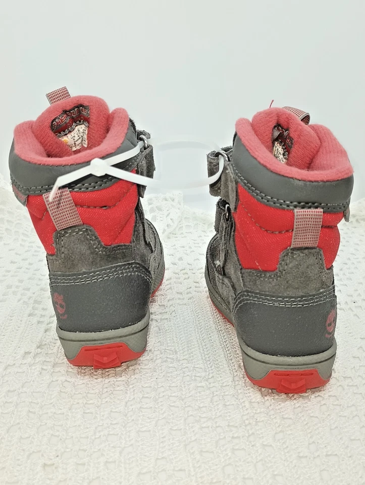 Timberland Thermolite 200 Gram Snow Waterproof Hiking Hook & Loop Closure Sz 5 - Image 4 of 4