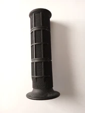 Kawasaki  Grip NOS 46075-1210 (L-4251)