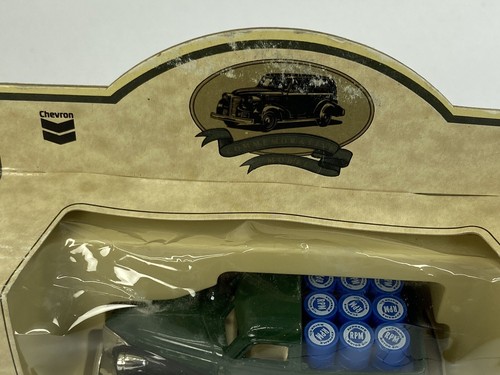 Réplica fundida a presión de Chevron furgoneta Chevy de cero, camión de aceite de motor RPM, modelo A Ford - Imagen 16 de 16