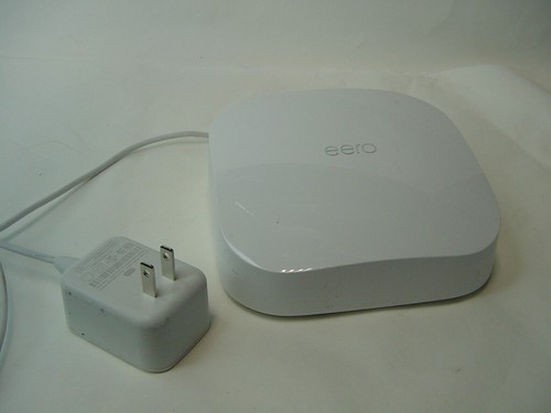 EERO PRO 6 TRI BAND MESH WIFI ROUTER K010001