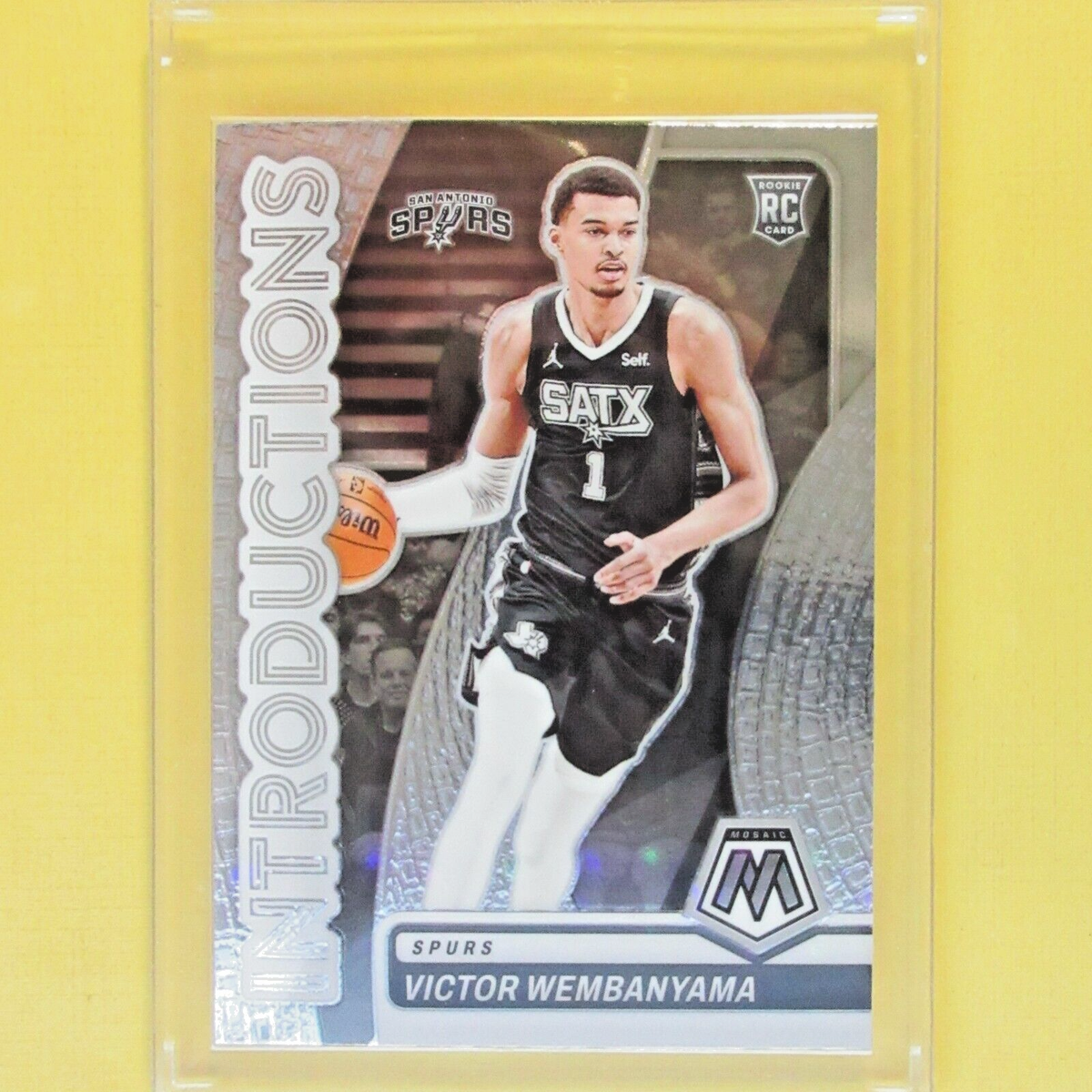 VICTOR WEMBANYAMA 2023-24 ROOKIE Panini Mosaic Montage PRIZM #7