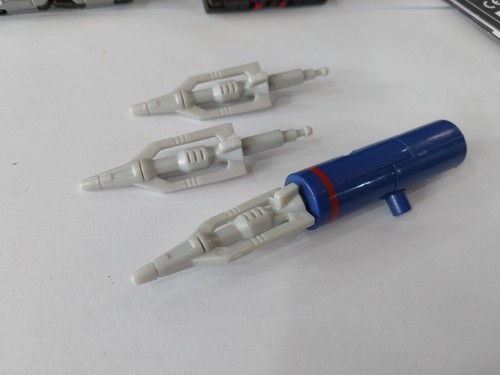 Transformers 40th Anniversary SOUNDWAVE with LASERBEAK & RAVAGE G1 Retro - Picture 22 of 23
