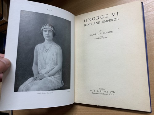 1937 1ST EDITION "GEORGE VI KING AND EMPEROR" ILLUSTRATED HARDBACK BOOK (P3) - Picture 7 of 18