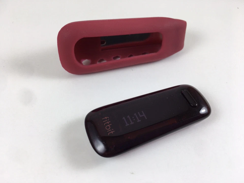 Authentic Fitbit One Burgundy Tracker with New Battery and 6.60 update! - Image 4 of 4