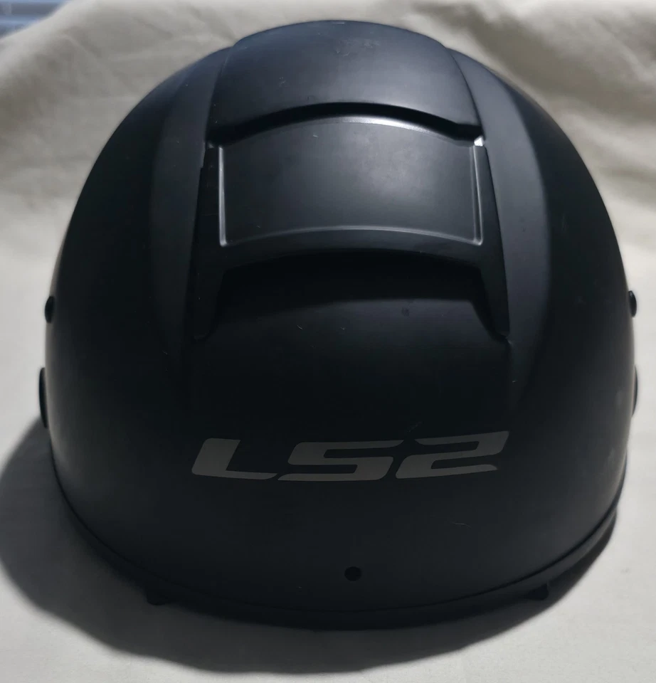 LS2 Rebellion Helmet Solid Matte Black XXL. In A Very Good Condition - Image 2 of 4