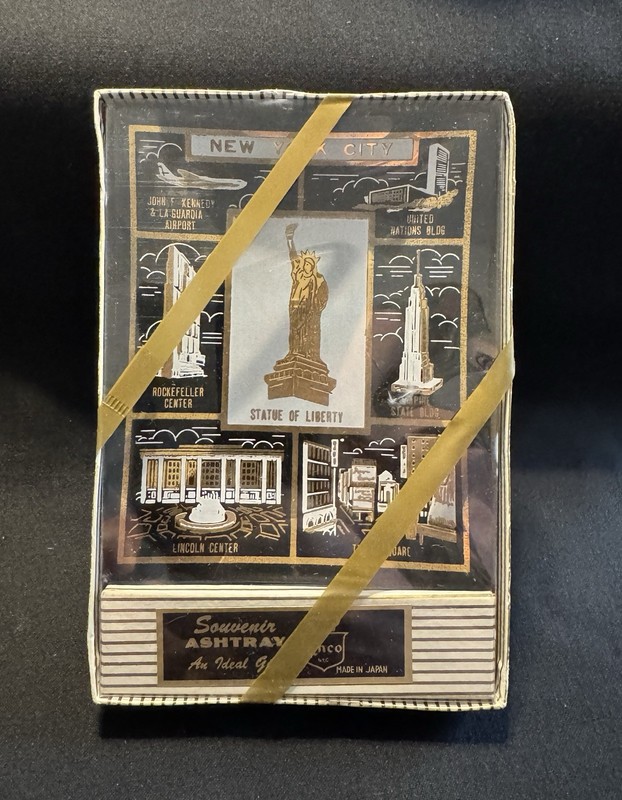 Vintage Old New York City Souvenir Glass Ashtray N.O.S. Unopened  Made In Japan