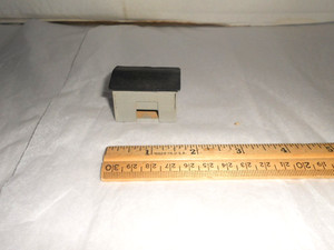 Freight Yard Shed - Grey HO 1.5 in x 1 in x 1 in.