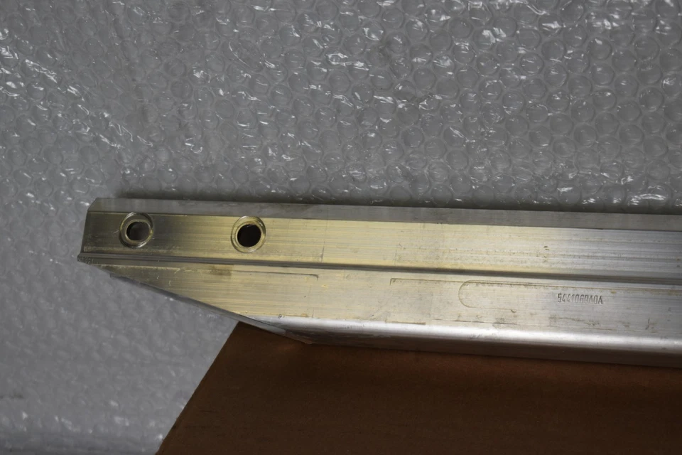 MERCEDES BENZ CLA250 4MATIC PORTAEQUIPAJES DE CONEXIÓN 2014-2026 OEM A 177 622 51 00 Foto 2 de 4