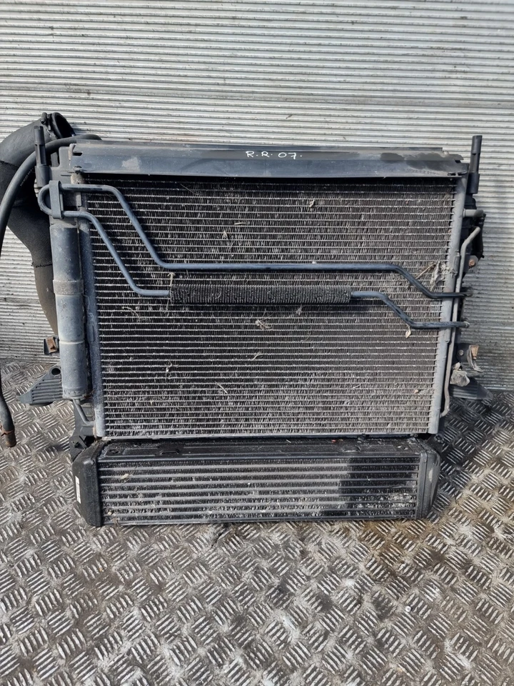 LAND ROVER RANGE ROVER SPORT RADIATOR PCC500201 2.0L AUTO SUV STATE 2007 - Image 4 of 4