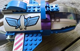 LEGO Toy Story: Buzz's Star Command Spaceship (7593) Complete Set No Minifigures