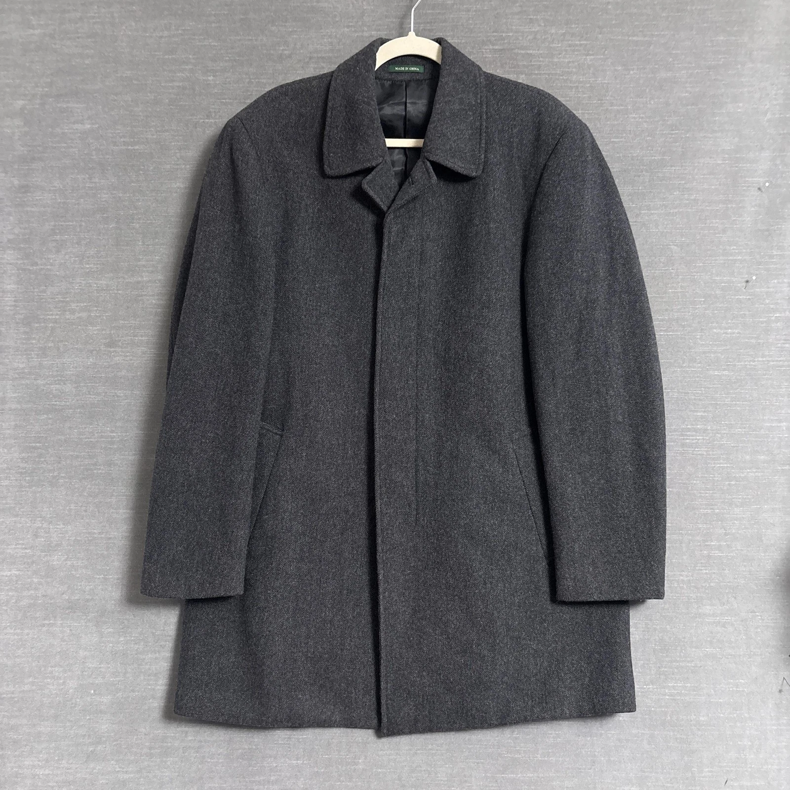 Lauren Ralph Lauren Coat Mens 40R Gray Wool Herringbone Overcoat Classic Jake - product detail image 2