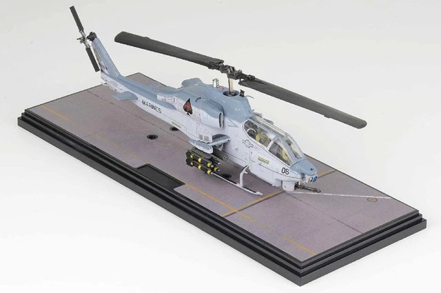 820004A-1 Forces of Valor AH-1W SuperCobra 1/48 Model USMC HMLA-267 Stingers - Image 2 of 2