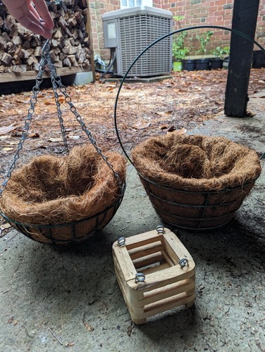 Coconut Fibers (2) & Wire baskets (2)  & Wood Vanda Basket (1) 