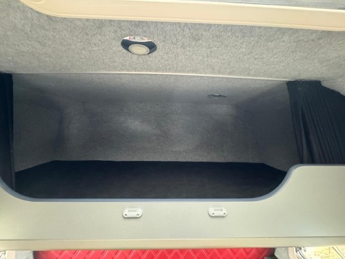 Mercedes-Benz SPRINTER 313 CDI Columbus 4 Berth Professional Conversion - Picture 17 of 24