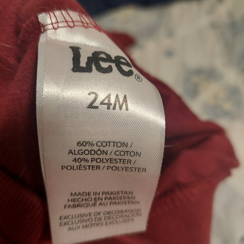 Lee Toddler Boy's 3-PC SET T-shirt, Hoodie and Pants - Maroon/black 2T/24 mths - Picture 4 of 9