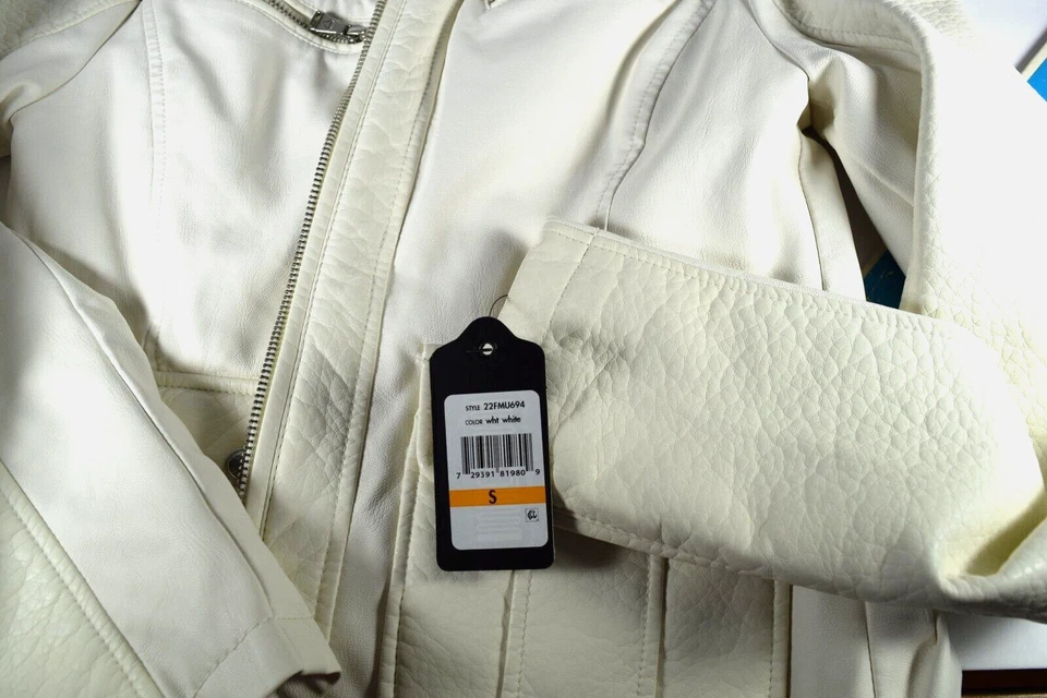 Guess Women's Faux-Leather Jacket White Motorcycle Zip Front Size S New w/Tags - Image 3 of 4
