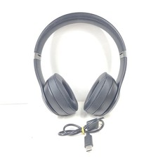 Beats Solo 4 Wireless On-Ear Headphones - Black no case GRADE A