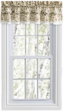 Kitchen Collection Cherries Ruffled Valance, Natural