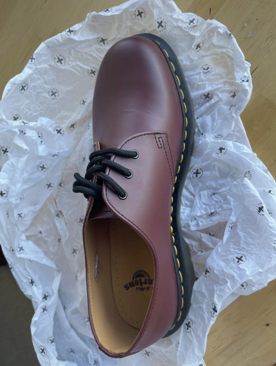 Saint Laurent Leather Upper Red Casual Shoes for Men for sale | eBay