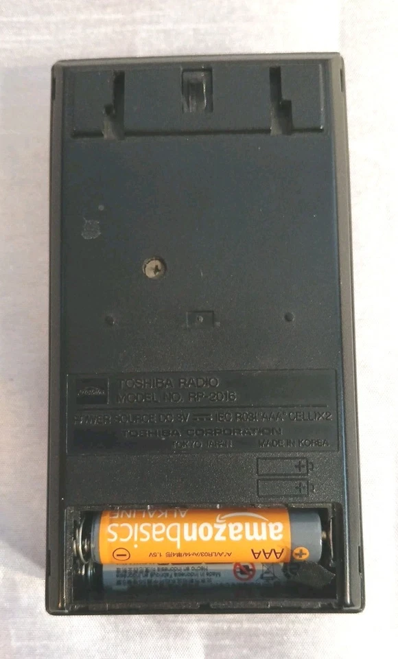 Radio receptor AM/AM estéreo portátil Toshiba RP-2016 de colección Foto 3 de 4