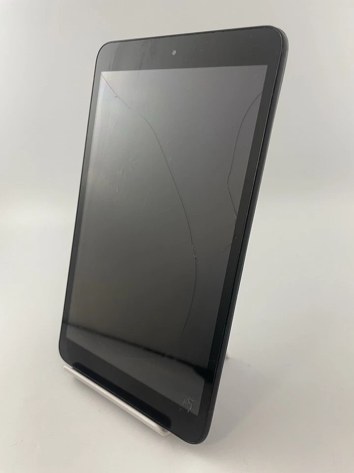 Vodafone Smart Tab 4G Grey 8" Vodafone Network 5MP Android Tablet Cracked - Image 2 of 4