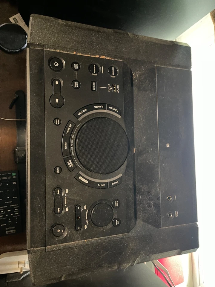 sistema estéreo sony con más de 100 CD Foto 3 de 4